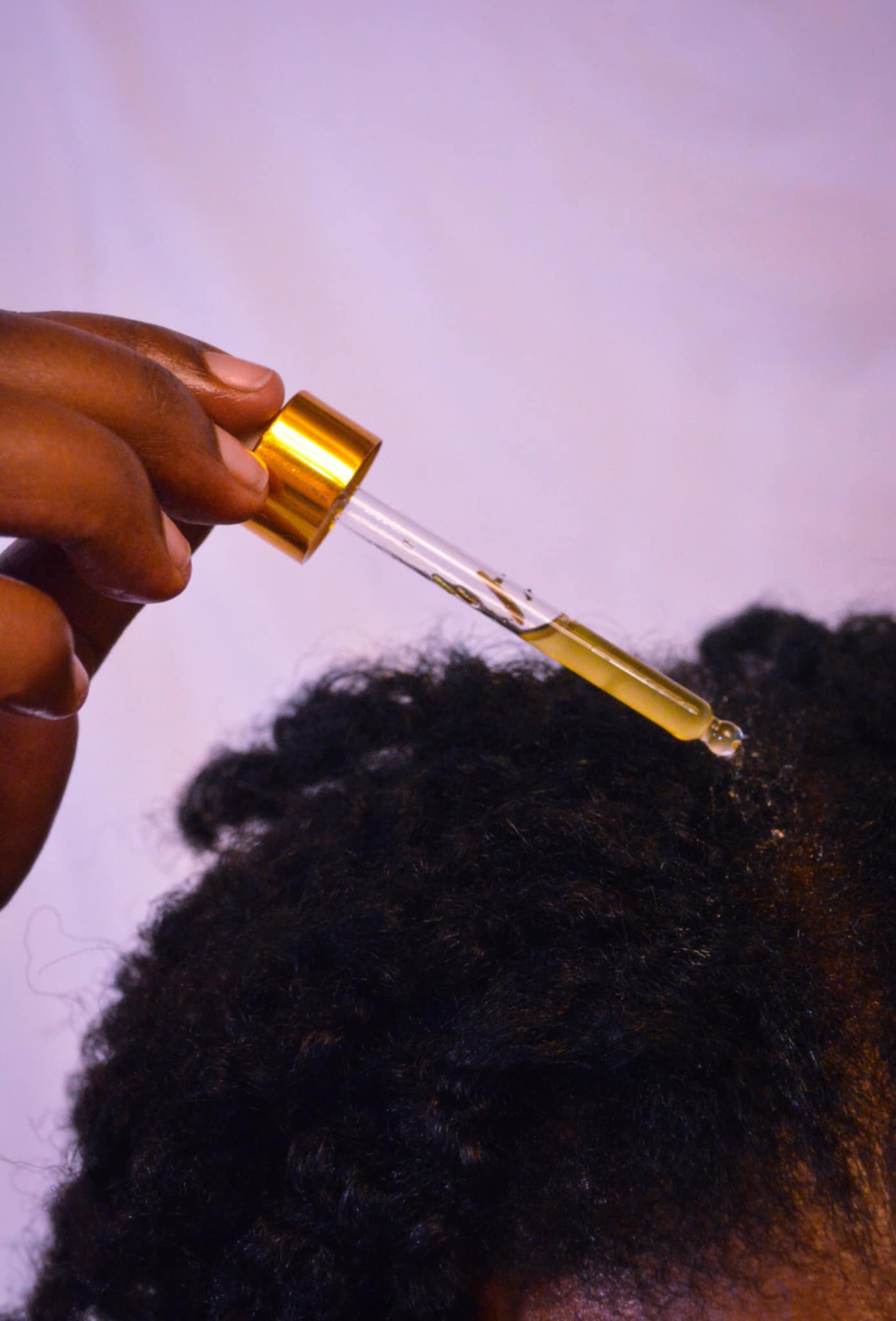 FENUGREEK AND ASHWAGANDHA HAIR GROWTH OIL.